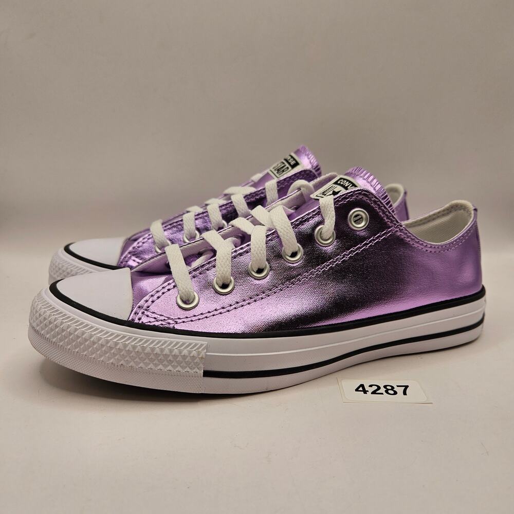 CONVERSE WOMEN'S 7 CHUCK TAYLOR ALL STAR METALLIC PURPLE LACE UP LOW A14876C